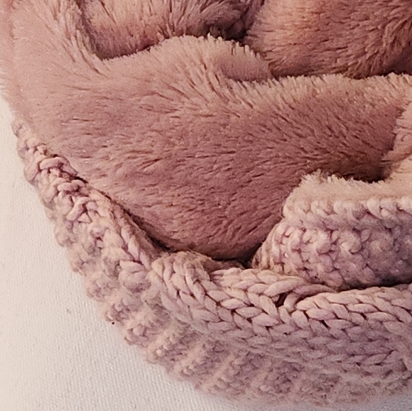 Cozy comfy Pink Knit Infinity soft multi functional Scarf - Picture 3 of 7
